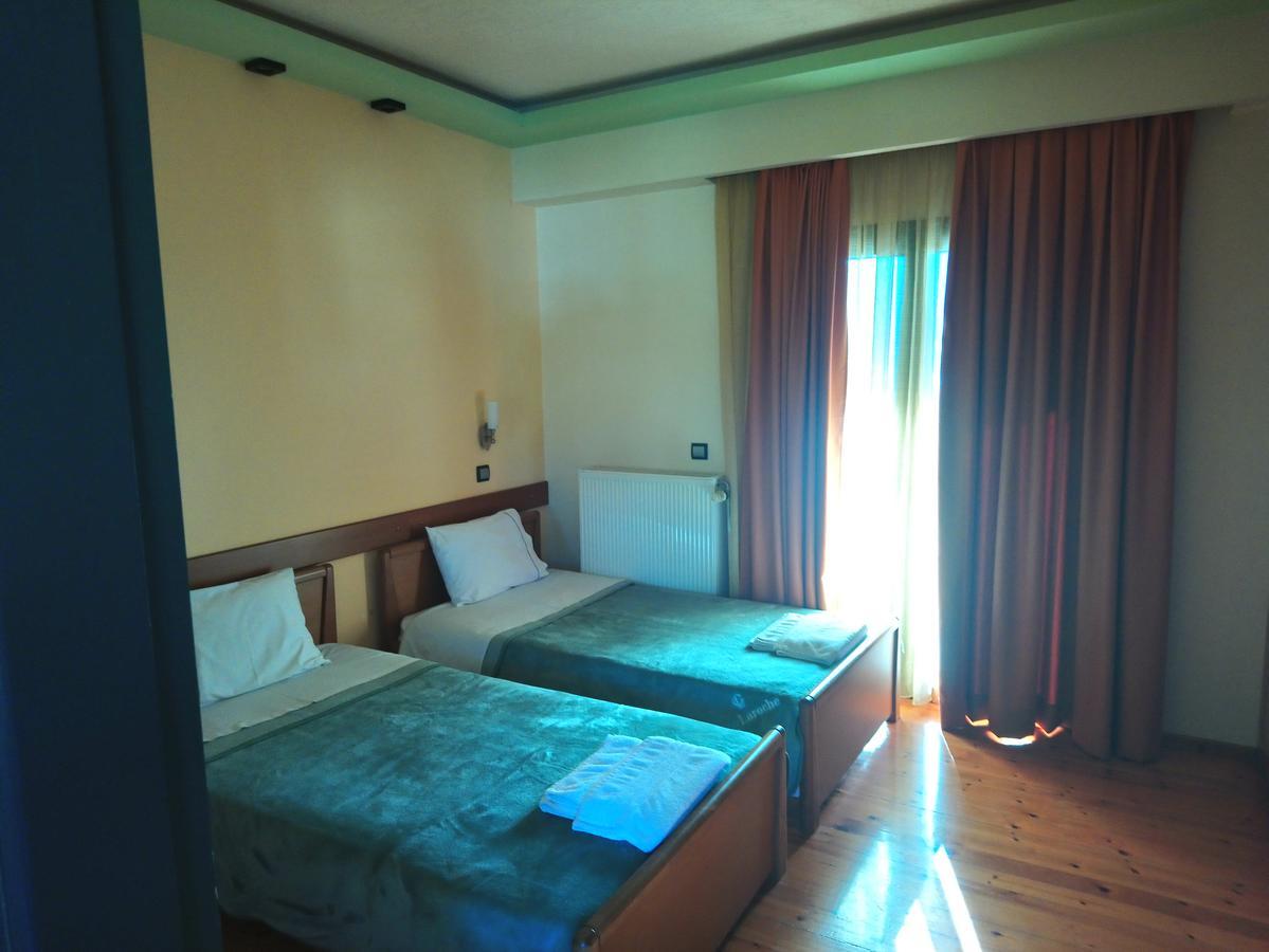 Elikonio Hotel Agia Anna  Exterior foto