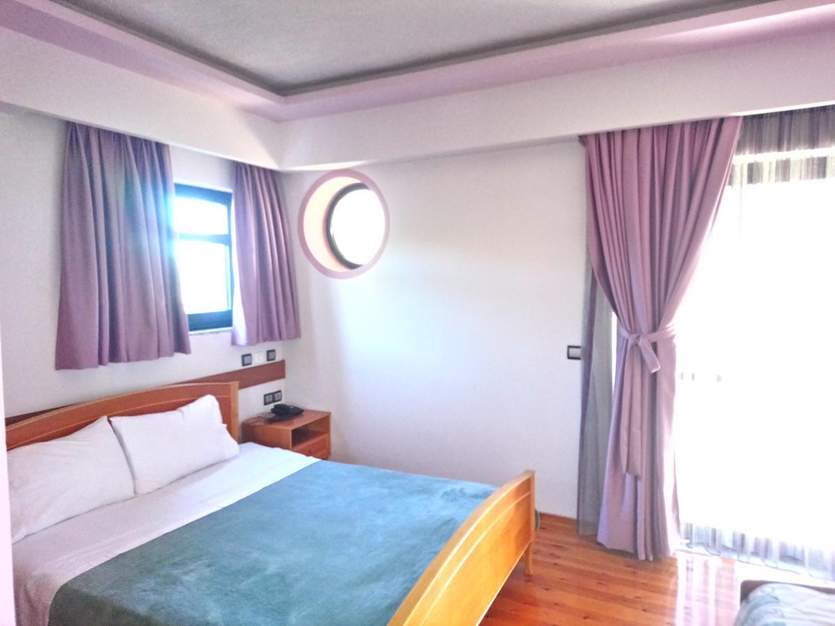 Elikonio Hotel Agia Anna  Exterior foto